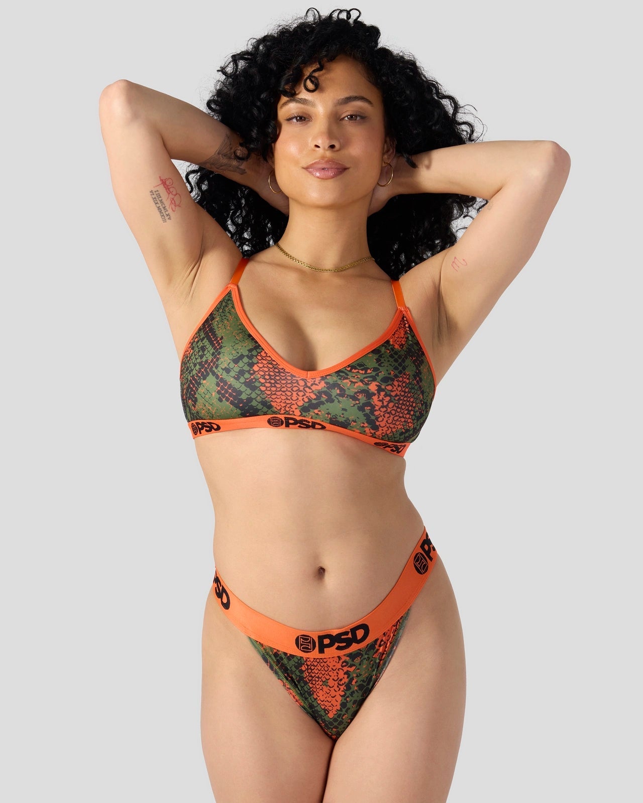 Green Snake - Image 2